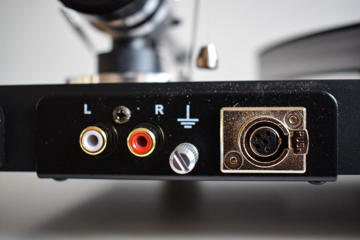 Pro-Ject Debut Reference 10 - Satin Black